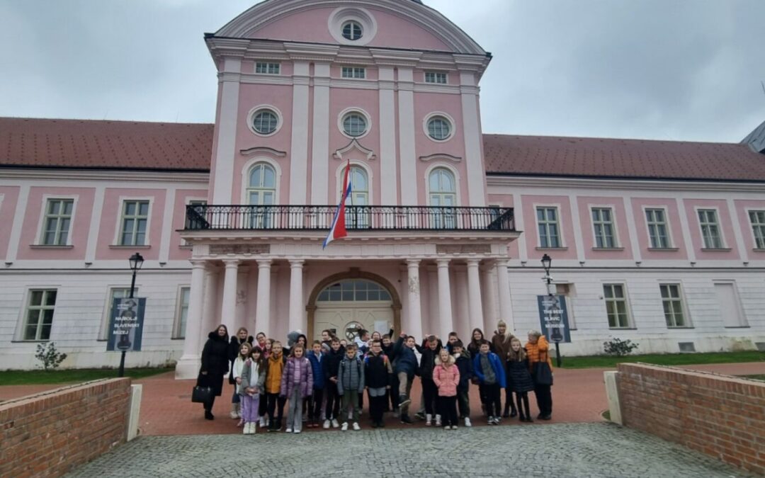 Posjet učenika 3. i 4. razreda županijskom središtu