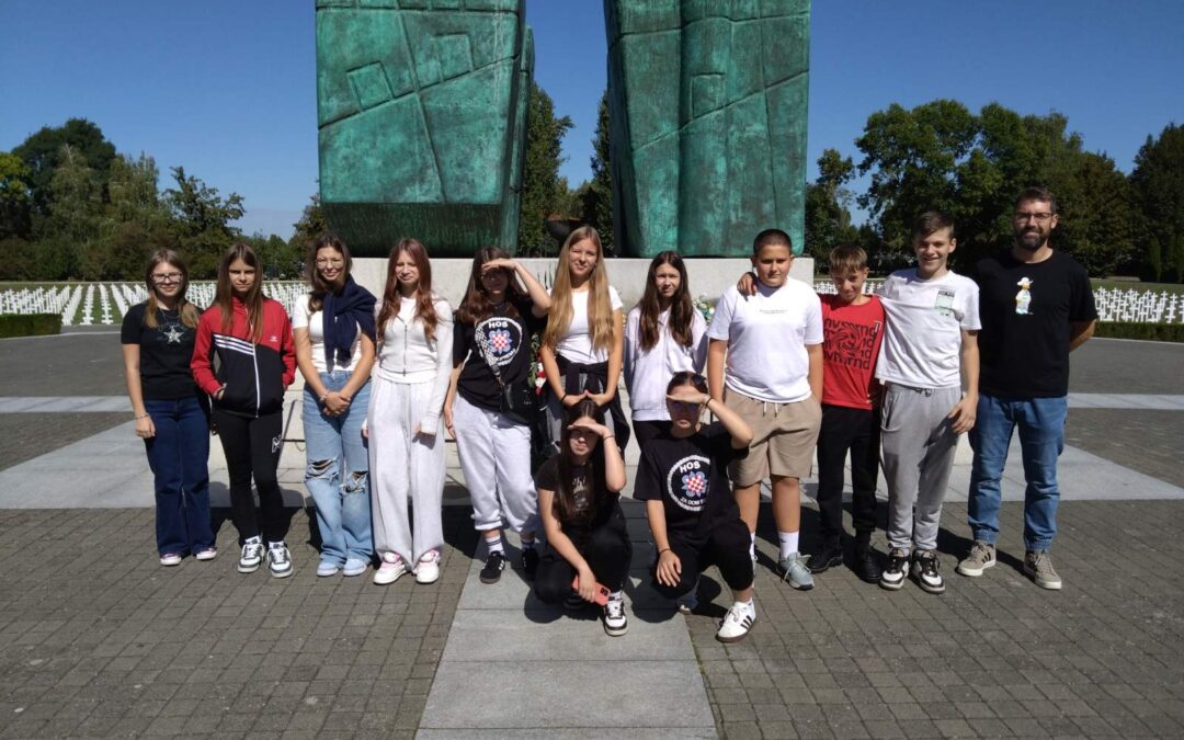 Posjet učenika osmih razreda Vukovaru